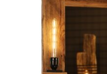 Lustro LOG LIGHT – połączenie elegancji i funkcjonalności