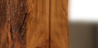 Lustro LOG S+ – połączenie funkcjonalności i niepowtarzalnego stylu